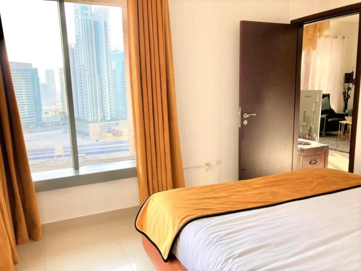 Stunning Downtown Apartment With Balcony Dubai